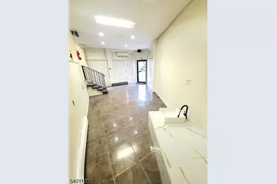 560 E 18th St, Paterson, NJ 07514 - Photo 3