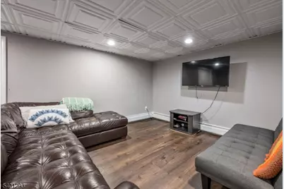 525 Pines Lake Dr, Wayne, NJ 07470 - Photo 33