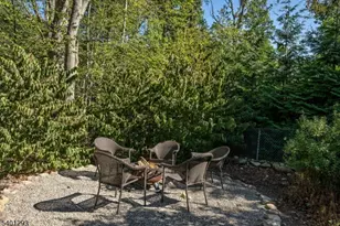 525 Pines Lake Dr, Wayne, NJ 07470 - Photo 41