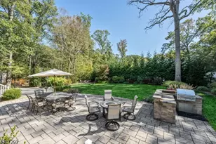 525 Pines Lake Dr, Wayne, NJ 07470 - Photo 35