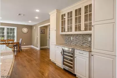 525 Pines Lake Dr, Wayne, NJ 07470 - Photo 17