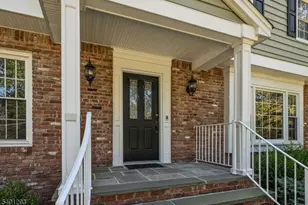 525 Pines Lake Dr, Wayne, NJ 07470 - Photo 3