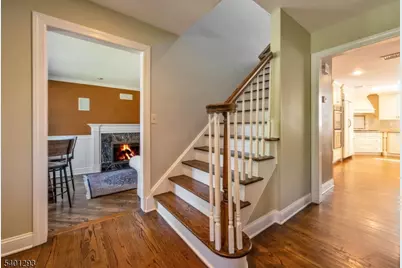 525 Pines Lake Dr, Wayne, NJ 07470 - Photo 5