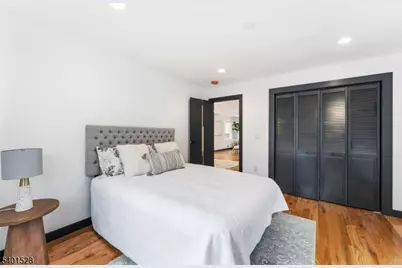 132 Thelma Ter, Linden, NJ 07036 - Photo 15