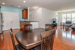 439 Sophee Ln, Lakewood Twp., NJ 08701 - Photo 13