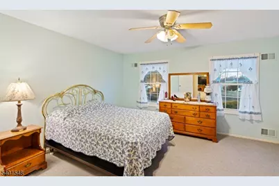 71 Dukes Rd, Rahway, NJ 07065 - Photo 13