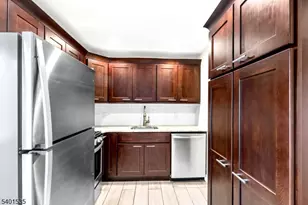 468 Broughton Ave, Bloomfield, NJ 07003 - Photo 9