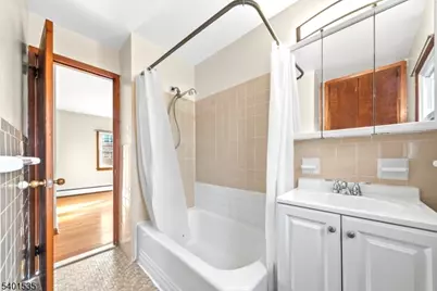 468 Broughton Ave, Bloomfield, NJ 07003 - Photo 15