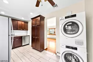 468 Broughton Ave, Bloomfield, NJ 07003 - Photo 3