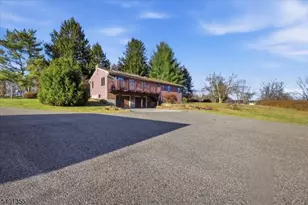 1023 Barley Sheaf Rd, Readington, NJ 08822 - Photo 35