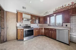 1023 Barley Sheaf Rd, Readington, NJ 08822 - Photo 13