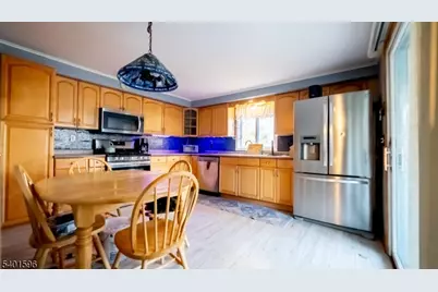 21 Edison Ave, Ogdensburg, NJ 07439 - Photo 13