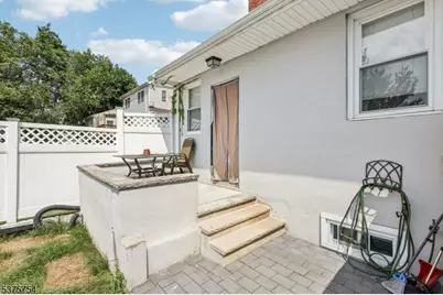 363 Macarthur Ave, Garfield, NJ 07026 - Photo 21