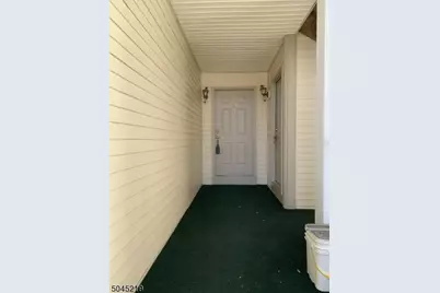 13 Potomac Dr Ondo #13, Bernards Township, NJ 07920 - Photo 11