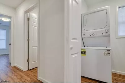 87-A N 18th St, East Orange, NJ 07017 - Photo 13