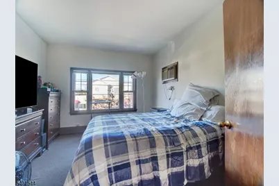 286 W Clay Ave, Roselle Park, NJ 07204 - Photo 5