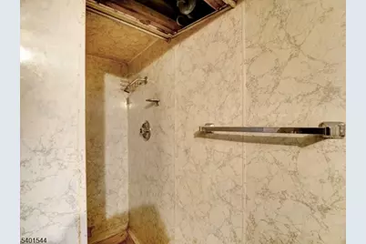 286 W Clay Ave, Roselle Park, NJ 07204 - Photo 15