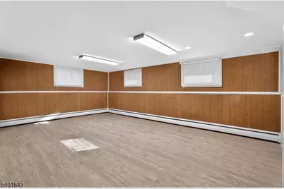 569 Scotland Rd, Union Township, NJ 07083 - Photo 29