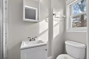 569 Scotland Rd, Union Township, NJ 07083 - Photo 15