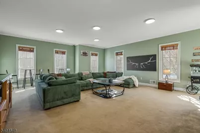 240 Oak Grove Rd, Franklin Township, NJ 08867 - Photo 17