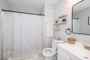 4812 Tudor Dr, Pequannock Township, NJ 07444 - Photo 15