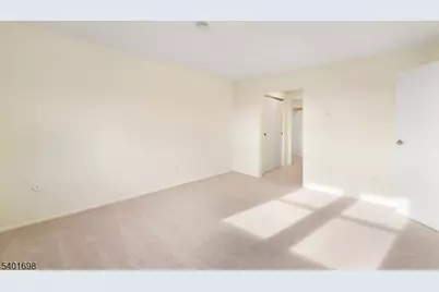 322 Richard Mine Rd F #6, Rockaway Township, NJ 07885 - Photo 13