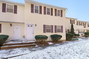 322 Richard Mine Rd F, Rockaway Township, NJ 07885 - Photo 1