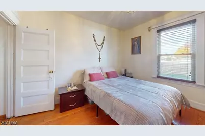 167 Valley Brook Ave, Lyndhurst Township, NJ 07071 - Photo 9