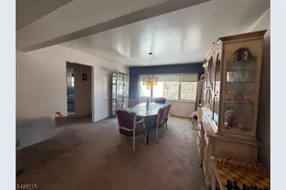 21 Pilgrim Ct, Bloomfield, NJ 07003 - Photo 3