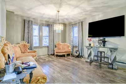 943 Drake Ave, Roselle, NJ 07203 - Photo 9