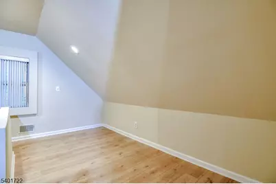 943 Drake Ave, Roselle, NJ 07203 - Photo 25