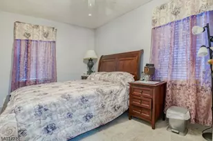 943 Drake Ave, Roselle, NJ 07203 - Photo 15