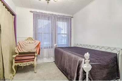 943 Drake Ave, Roselle, NJ 07203 - Photo 17