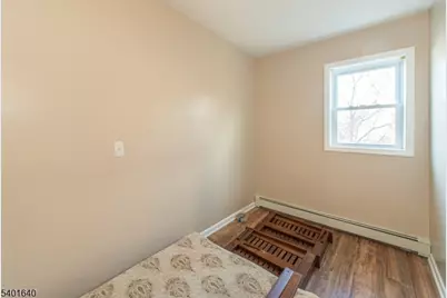 18 Van Rensselear St, Belleville, NJ 07109 - Photo 11