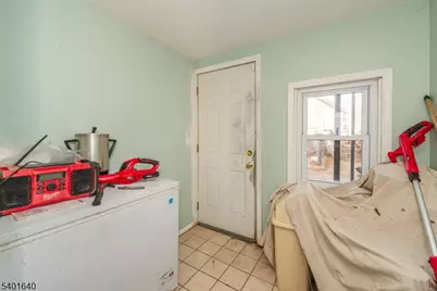 18 Van Rensselear St, Belleville, NJ 07109 - Photo 21