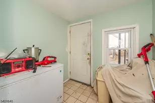 18 Van Rensselear St, Belleville, NJ 07109 - Photo 21