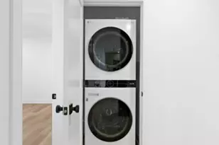 556 Main St, Orange, NJ 07050 - Photo 9