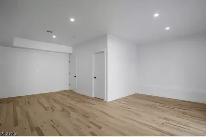 11 Voorhees St, Newark, NJ 07108 - Photo 21