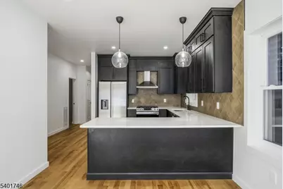 11 Voorhees St, Newark, NJ 07108 - Photo 9