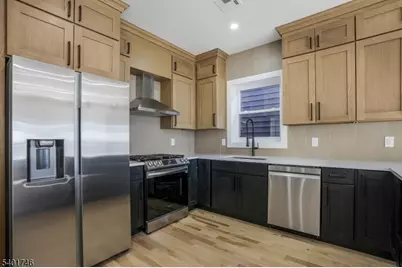 11 Voorhees St, Newark, NJ 07108 - Photo 29