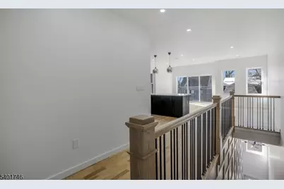 11 Voorhees St, Newark, NJ 07108 - Photo 25