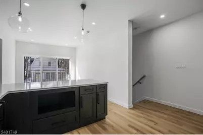 11 Voorhees St, Newark, NJ 07108 - Photo 13