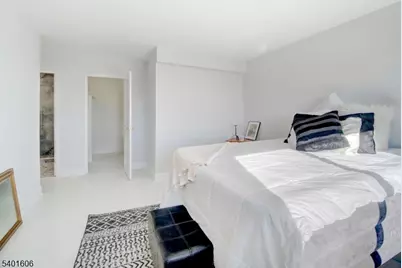 377 S Harrison St #8L, East Orange, NJ 07018 - Photo 17