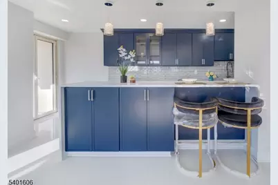 377 S Harrison St #8L, East Orange, NJ 07018 - Photo 1