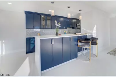 377 S Harrison St #8L, East Orange, NJ 07018 - Photo 9