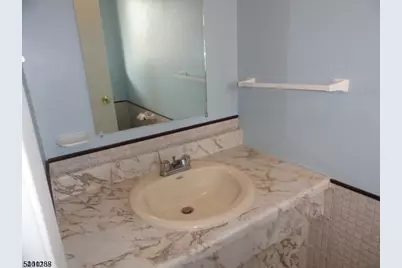 2505 Balmoral Ct, Hillsborough Township, NJ 08844 - Photo 5