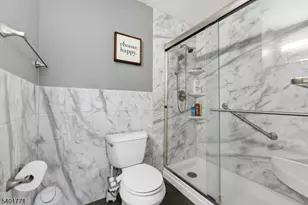 10 Coventry Ct, Old Bridge Township, NJ 07747 - Photo 17