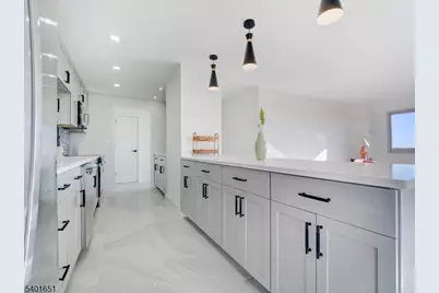 377 S Harrison St #9L, East Orange, NJ 07018 - Photo 1