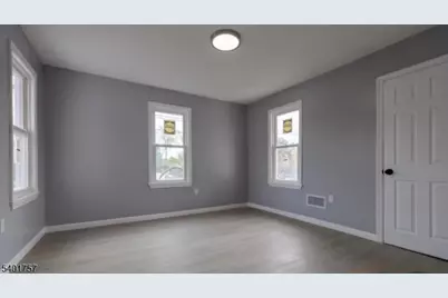 301 Duer St, North Plainfield, NJ 07060 - Photo 7