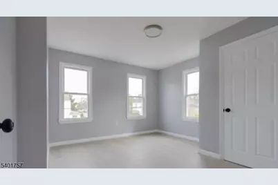 301 Duer St, North Plainfield, NJ 07060 - Photo 9